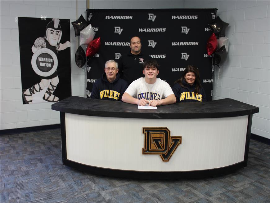 Christopher DellaBella - Signed with Wilkes University - D3