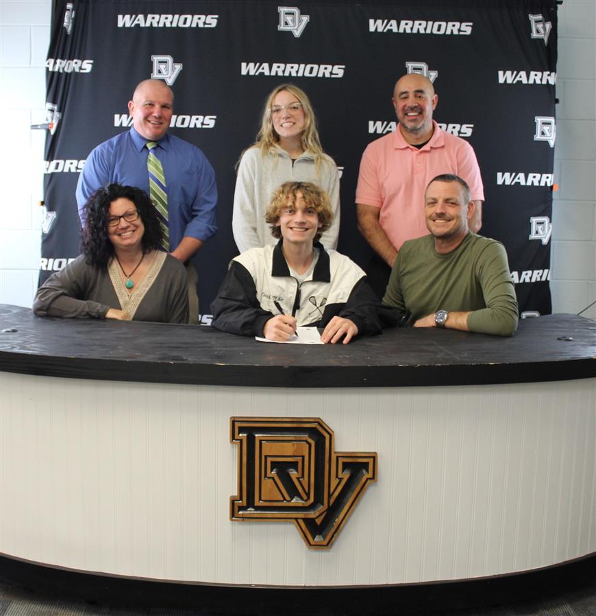 Senior lacrosse player (midfield) Shawn Santise signed with Felician University – Division II. 